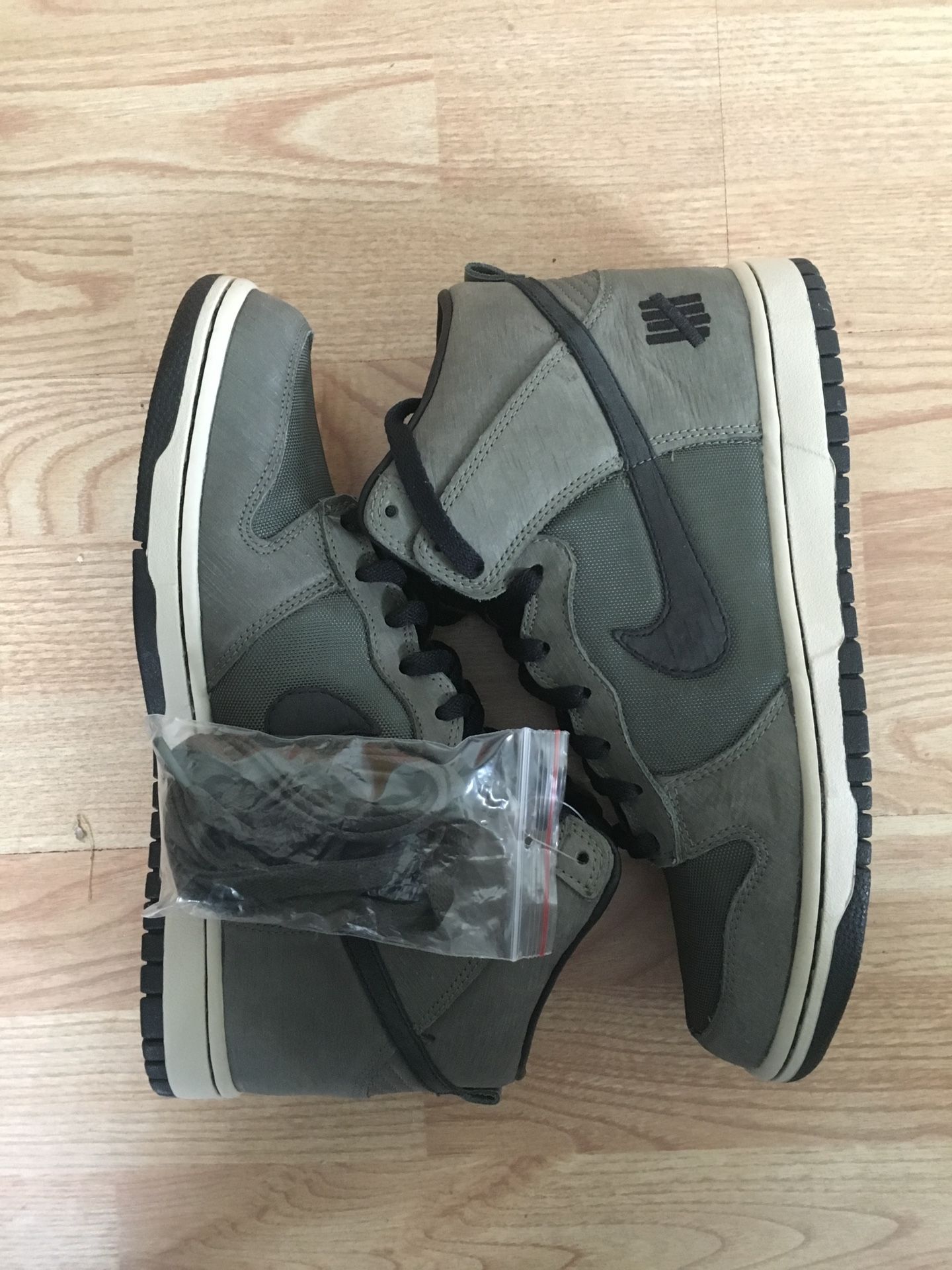 Nike Dunk Hi UNDFTD Undefeated 