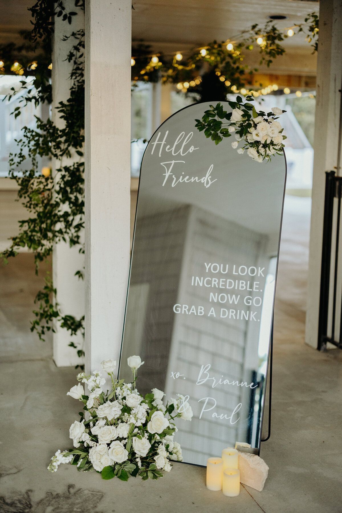 Custom Mirror Welcome Sign – Luxury Event Décor for Weddings, Showers, & Special Occasions