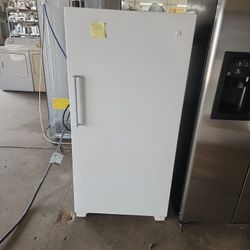 Ge 14cf Upright Frost Free Freezer 