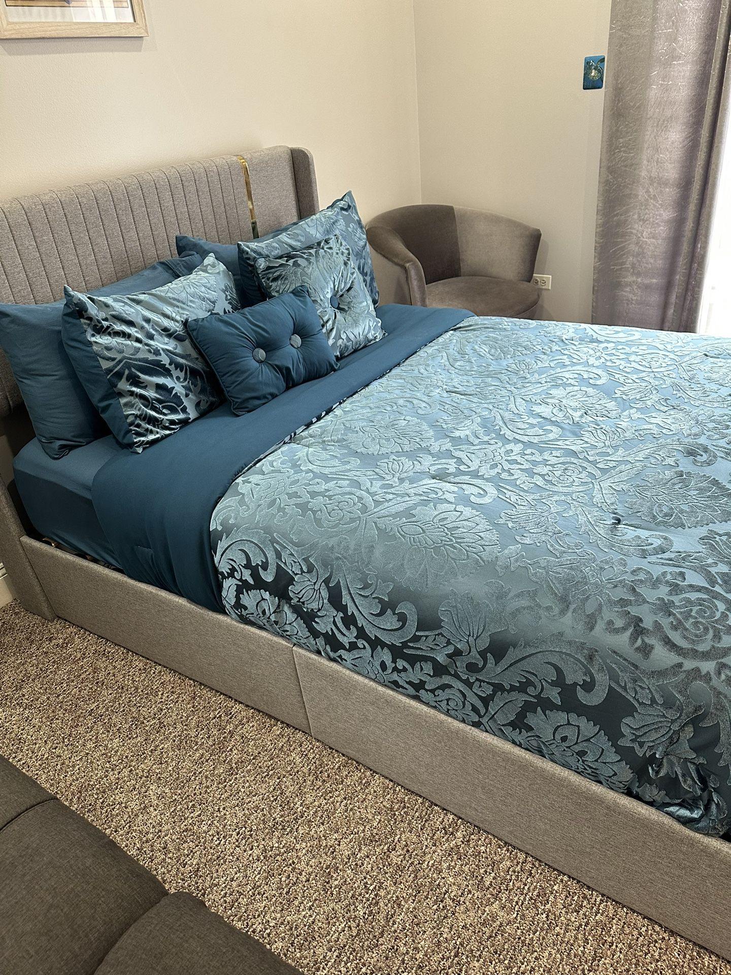 ✨ Queen-Sized Modern Glam Bed Frame with Storage – Heather Grey & Gold ✨