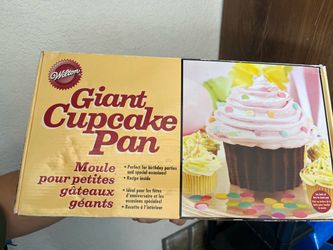 Wilton Giant Cupcake Pan