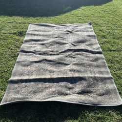 Beautiful Turkish Rug - 5’3 X 7’7