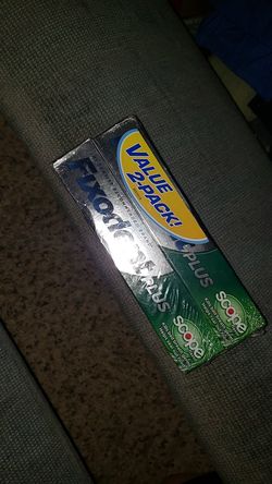 Fixadent Plus Denture Cream ( 2- Pack ) New