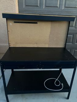 Work bench /table