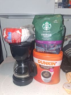 Cafetera y café
