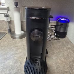 Ninja Pods & Grounds Hot & Iced Single-Serve Coffee Maker, K-Cup Pod Compatible, Rapid Cold Brew
