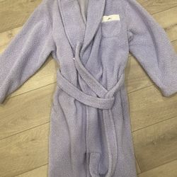 Ladies Robe $5 Good Condition 