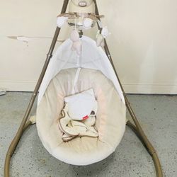 Fisher Price Safari Dreams Deluxe Cradle n Swing for Sale in Plano TX OfferUp