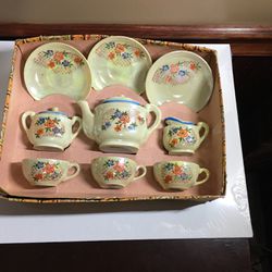 1950’s Occupied Japan Toy Tea Set