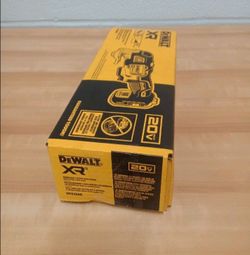 DEWALT 20V MAX XR BRUSHLESS 3-SPEED OSCILLATING MULTI-TOOL.