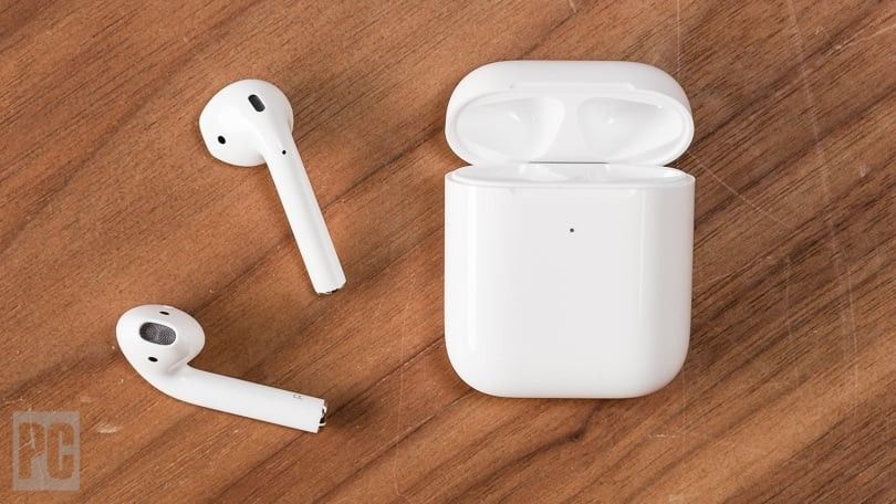 2nd Gen Apple Air pods