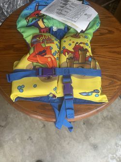 Child Life https://offerup.com/redirect/?o=VmVzdC5uZXc=. With Tags. See Pics