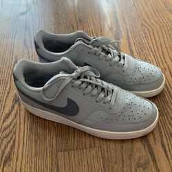 Nike Shoes Size 8