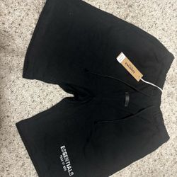 Essential Fear of God Shorts 