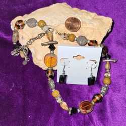 Chico's Choker/Glass Beads