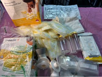 Medela Breast Pump/Feeding Accessories Bundle