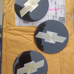 4" 1/4  1999 CHEVROLET SILVERADO STOCK WHEEL CAP CHEVROLET BOW TIE $30  HAVE  X3 GM 