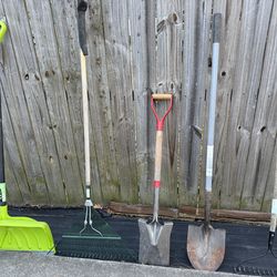 Assorted lawn tools