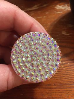 Bling phone grip pop socket