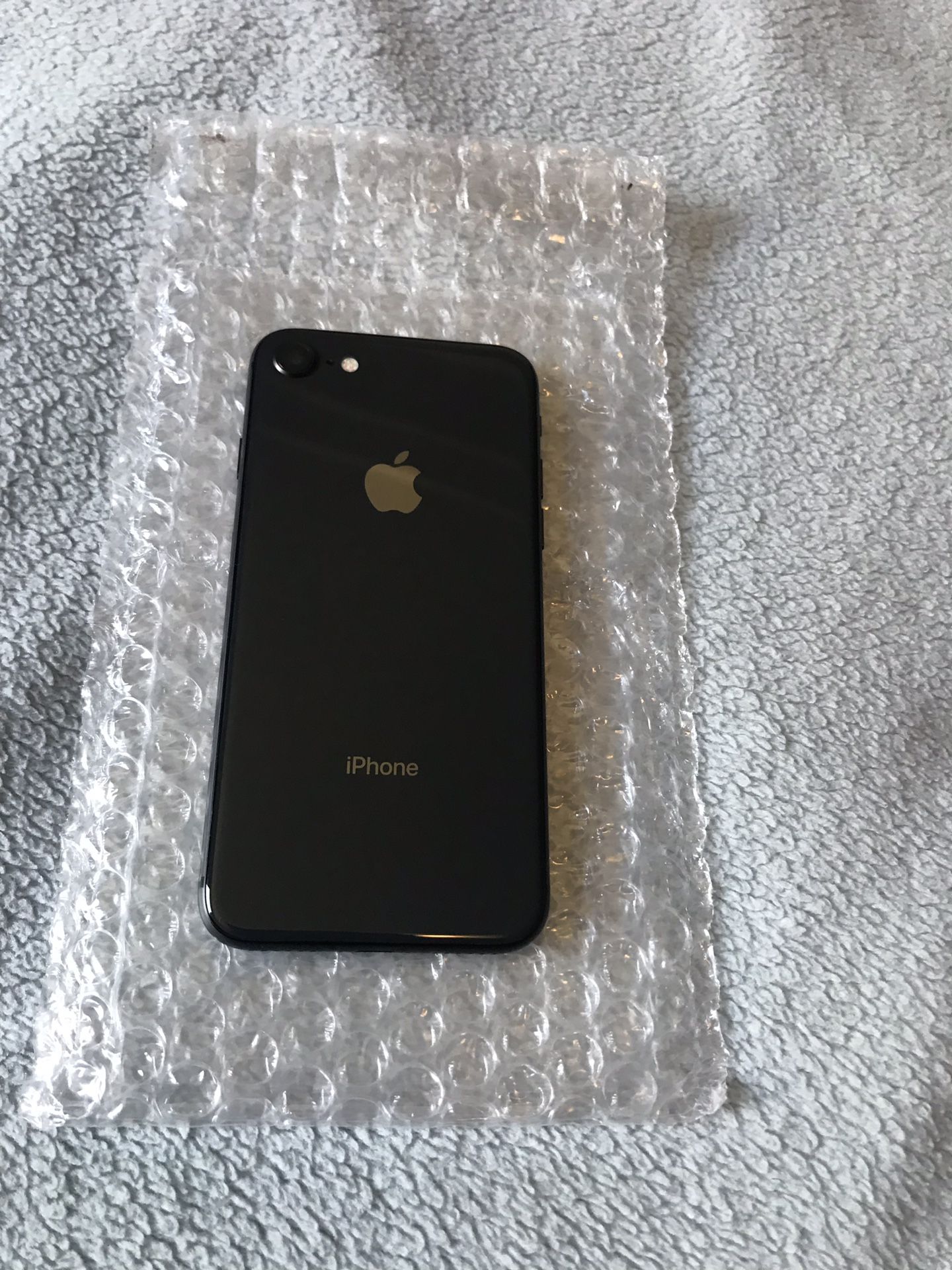 T-Mobile iPhone 8, 64gb