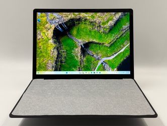 Surface Laptop 5 i7/16/512 Touch Warranty 11/28/26