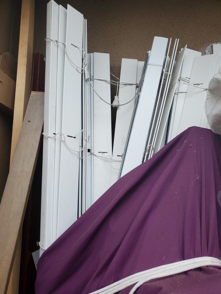 Several Brand New Horizontal Window Blinds 2inches Louvre