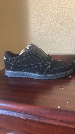 Travis Scott x Air Jordan 1 Low OG SP “Black Phantom”.