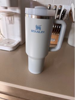40 oz Stanley tumbler