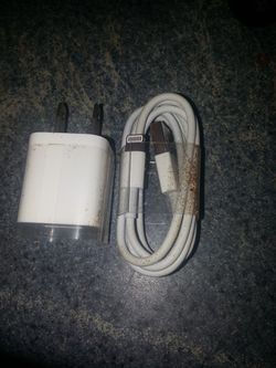 New lightning cable and apple block