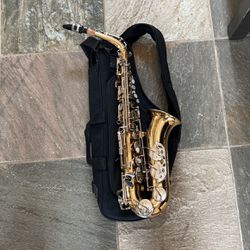 Vito Alto Saxophone 