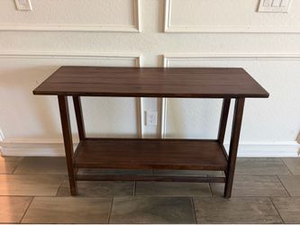 Entry way table