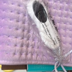 Very Nice Purple Heating Pad Brand New Never Been Used