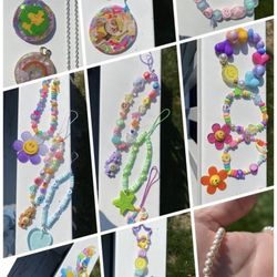 Party favors (shakers/keychains/backpack tags)