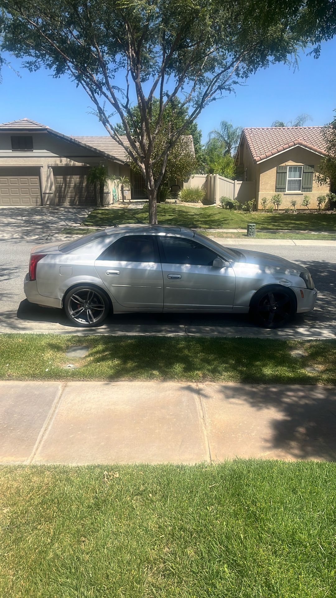 2004 Cadillac CTS
