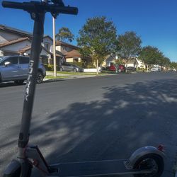 Gotrax GXL V2 Electric Scooter