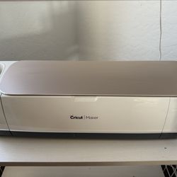 Cricut Maker 