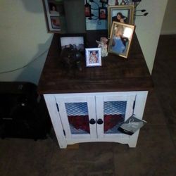 Two End Tables And Coffee Table 