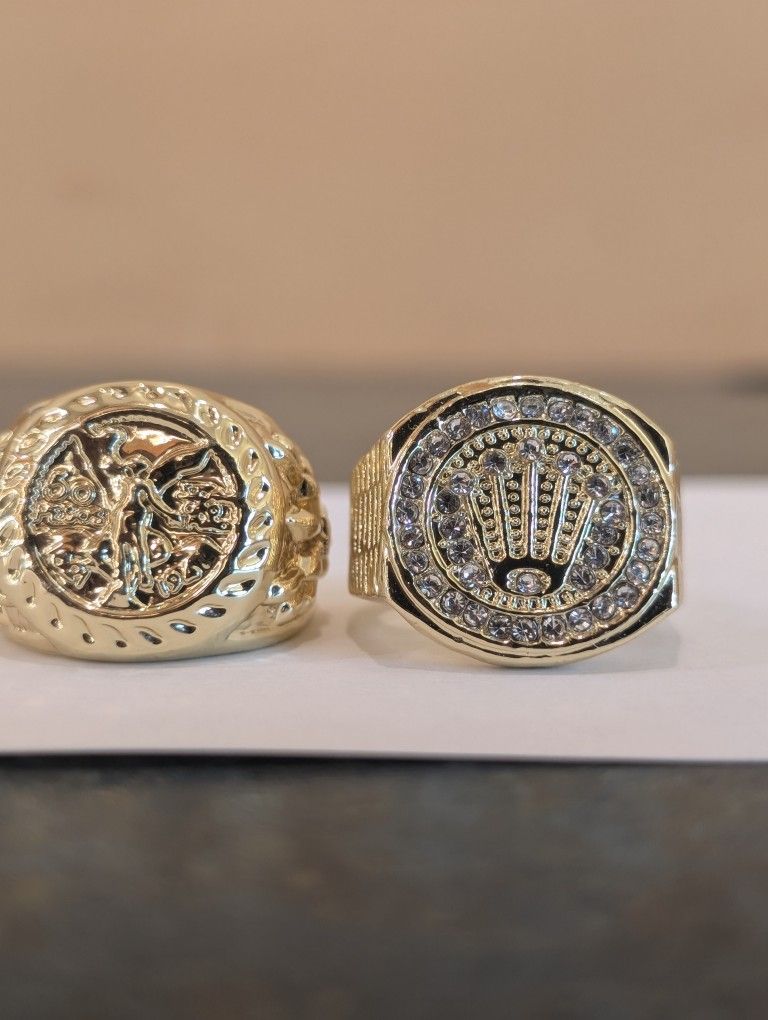 18kt Gold Rings