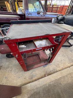 Large tool cart with outlets, small vise and grinder