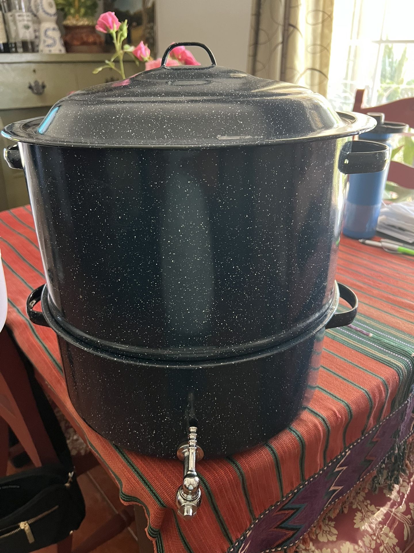 enamelware Medium Size Steamer Pot In Good Condition, Azusa