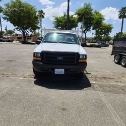 1999 Ford E-350