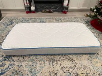 New in box - bear cub kids mattress bed