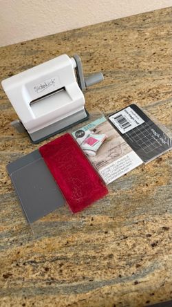 Sizzix Sidekick Mini Die Cutting Machine + Accessories