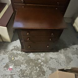 4 Piece Queen Set