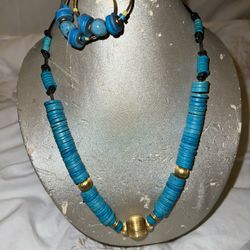 Vintage Goldtone Green Faux Turquoise Necklace And Earrings Set