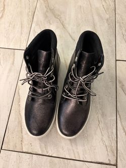 Timberland Size 6 Women Boot
