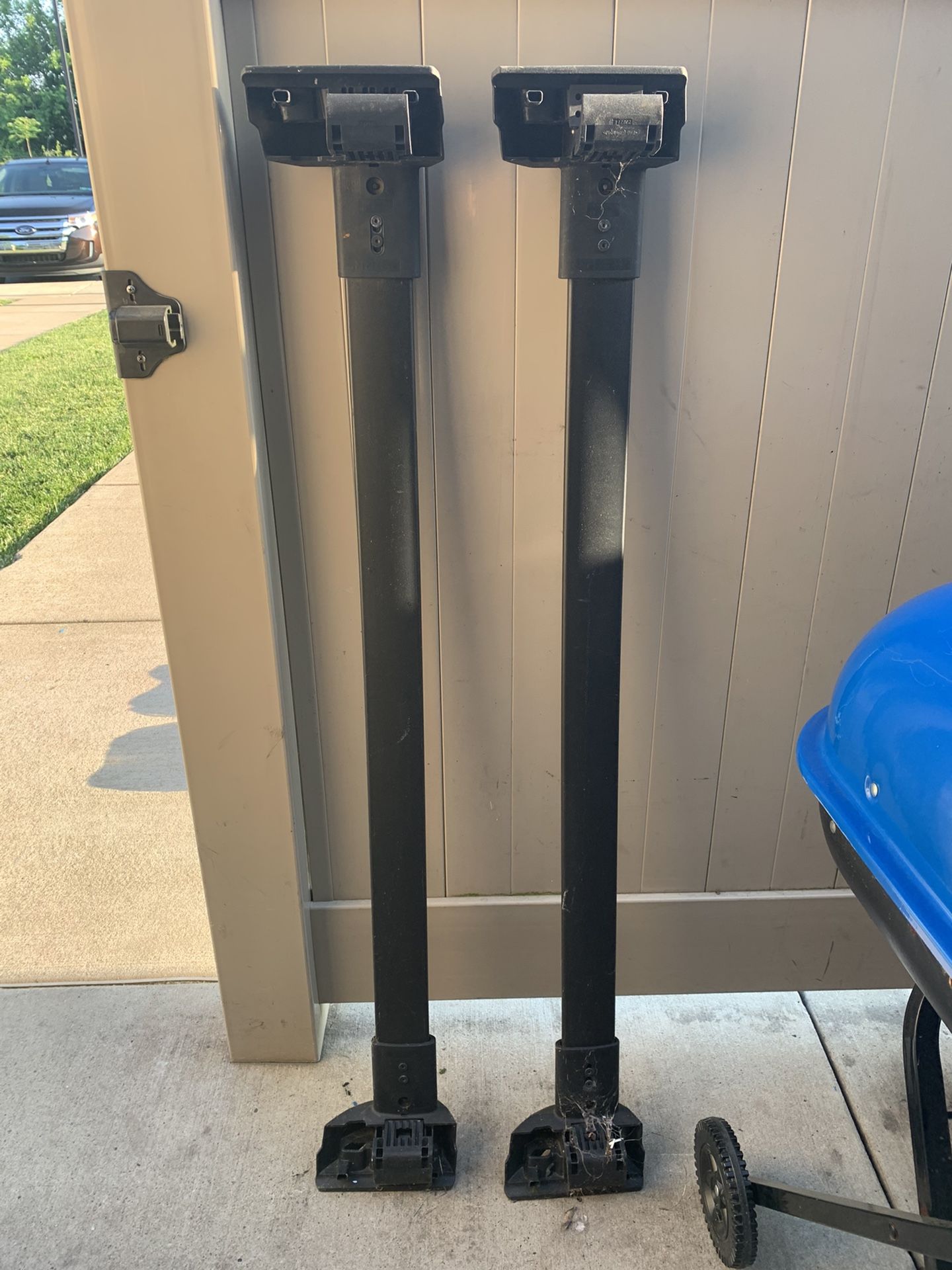 GMC Roof Racks Crossbars Fits Yukon Tahoe 2008 to 2016