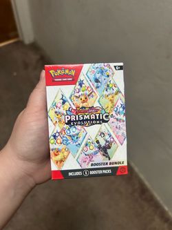 Pokémon Scarlet & Violet Prismatic Evolutions Booster Bundle