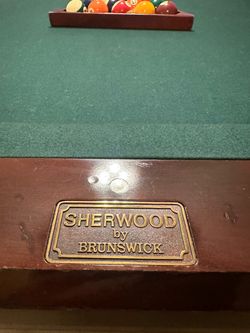 Brunswick Sherwood Pool Table