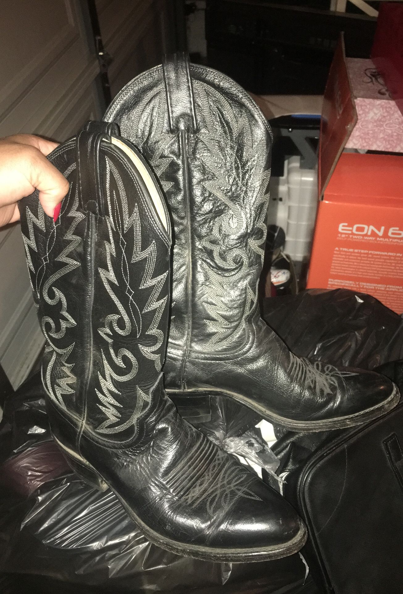 Black Dan Post Cowboy boots size 8